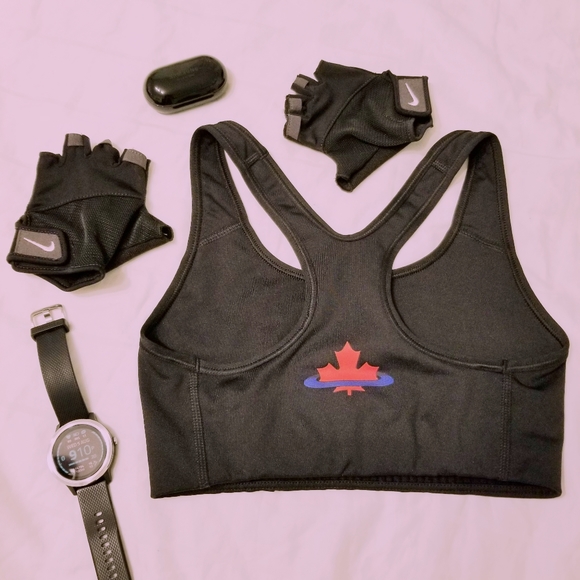 NIKE Sports Bra - Picture 1 of 2